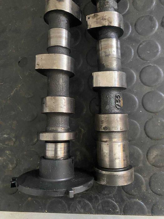 Розподільчий вал Распредвал Nissan navara d40 pathfinder r51