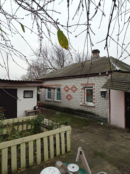 Будинок біля лісу. Всі ЗРУЧНОСТІ. Гарне транспортне сполучення.