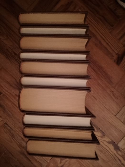 10 livros F.Namora encardenados.1-5Eou10-40E-Clandestinos1e-8EDesde 2E