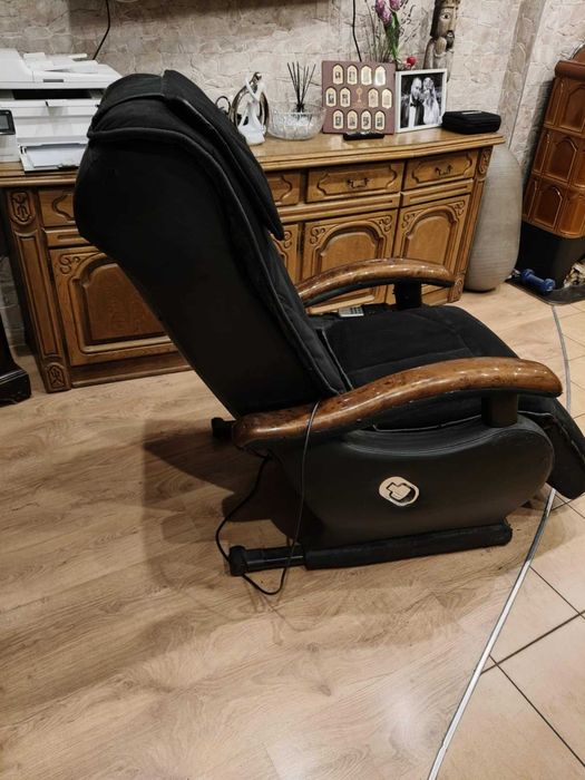 Fotel masujący rozkładamy duże kule 12 programów