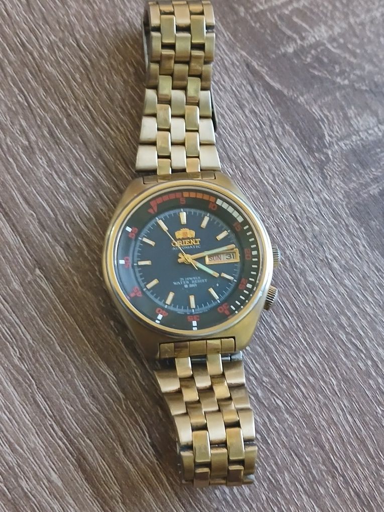 Продам японський годинник Orient