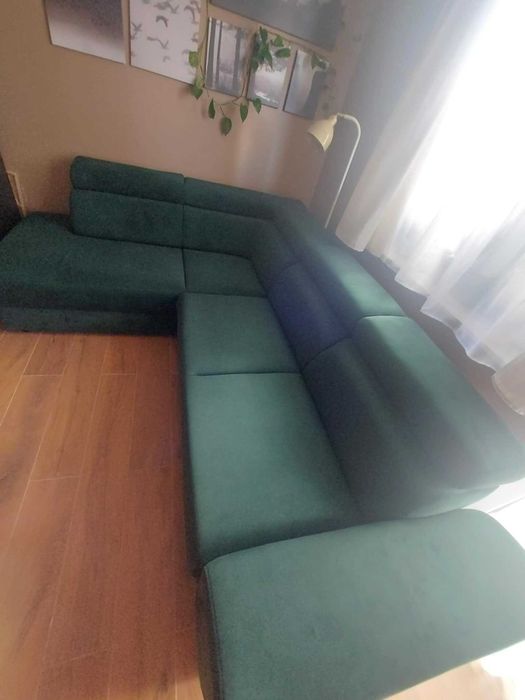 Kanapa/ Narożnik z funkcją spania + pojemnik, regulowane zagłówki