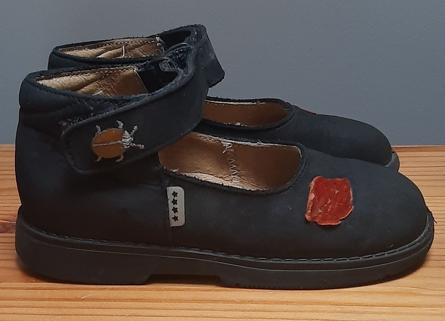 GBB buty półbuty r. 26 skóra