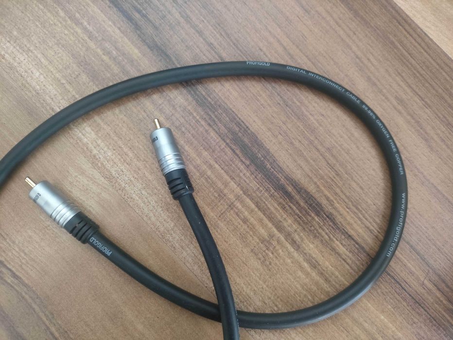 Etui Samsung ładowarka 2 nawigacje telefon głośniki myszka telefon