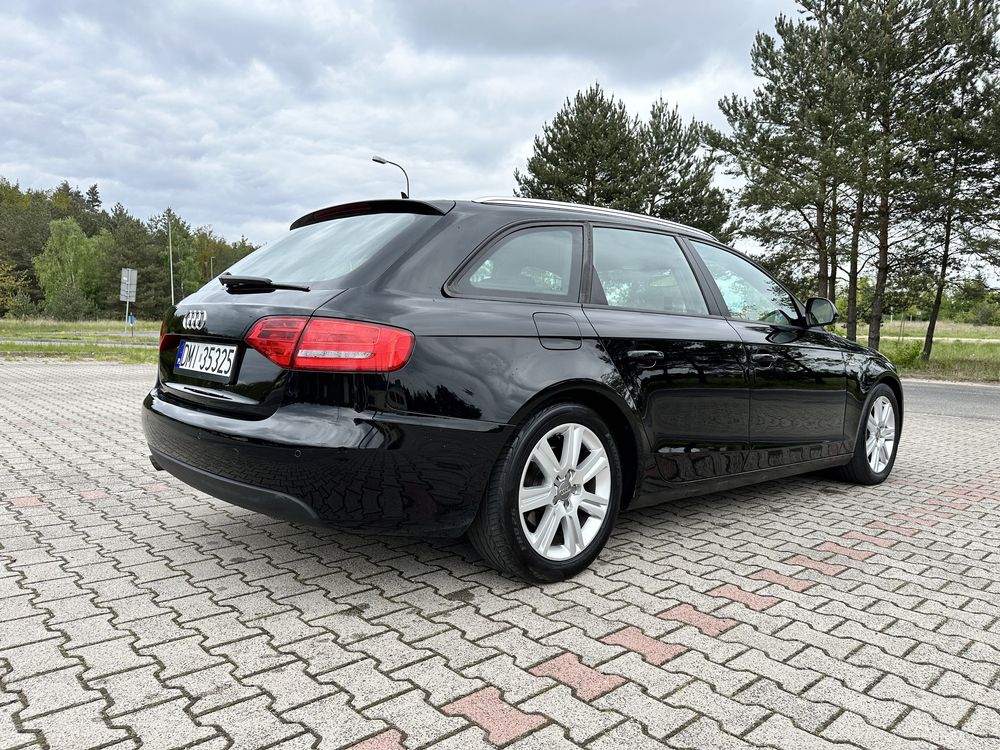 Audi A4 B8 Kombi 2.0 TDI S-Line 2008r automat