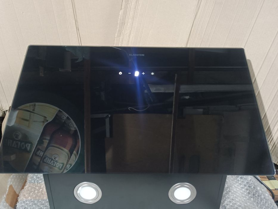 Витяжка Klarstein Laurel 60, чорна