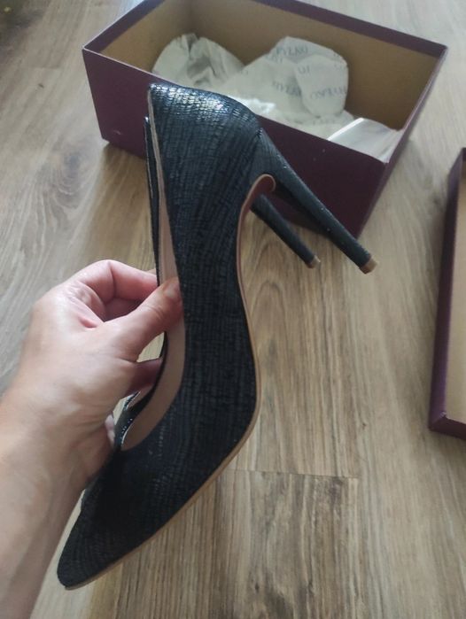 Ryłko Estima 38.5 Nowe Czarne Klasyka Czułenka