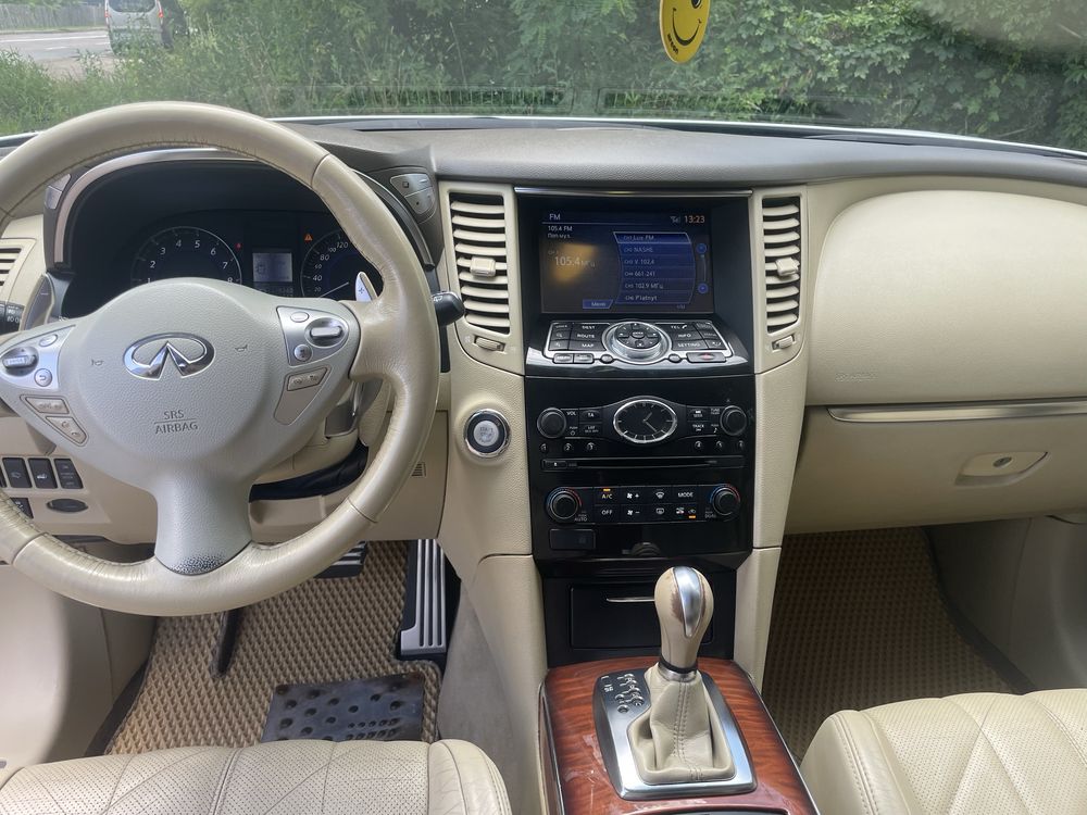 Infiniti QX70 3.7 Гбо 4 Офіційний Продам/обмін