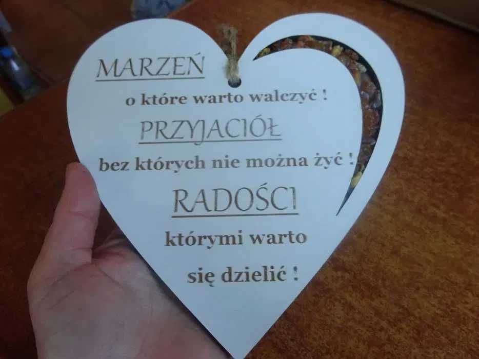 życzenia rękodzieło bursztynami serce z drewna drewniane z życzeniami