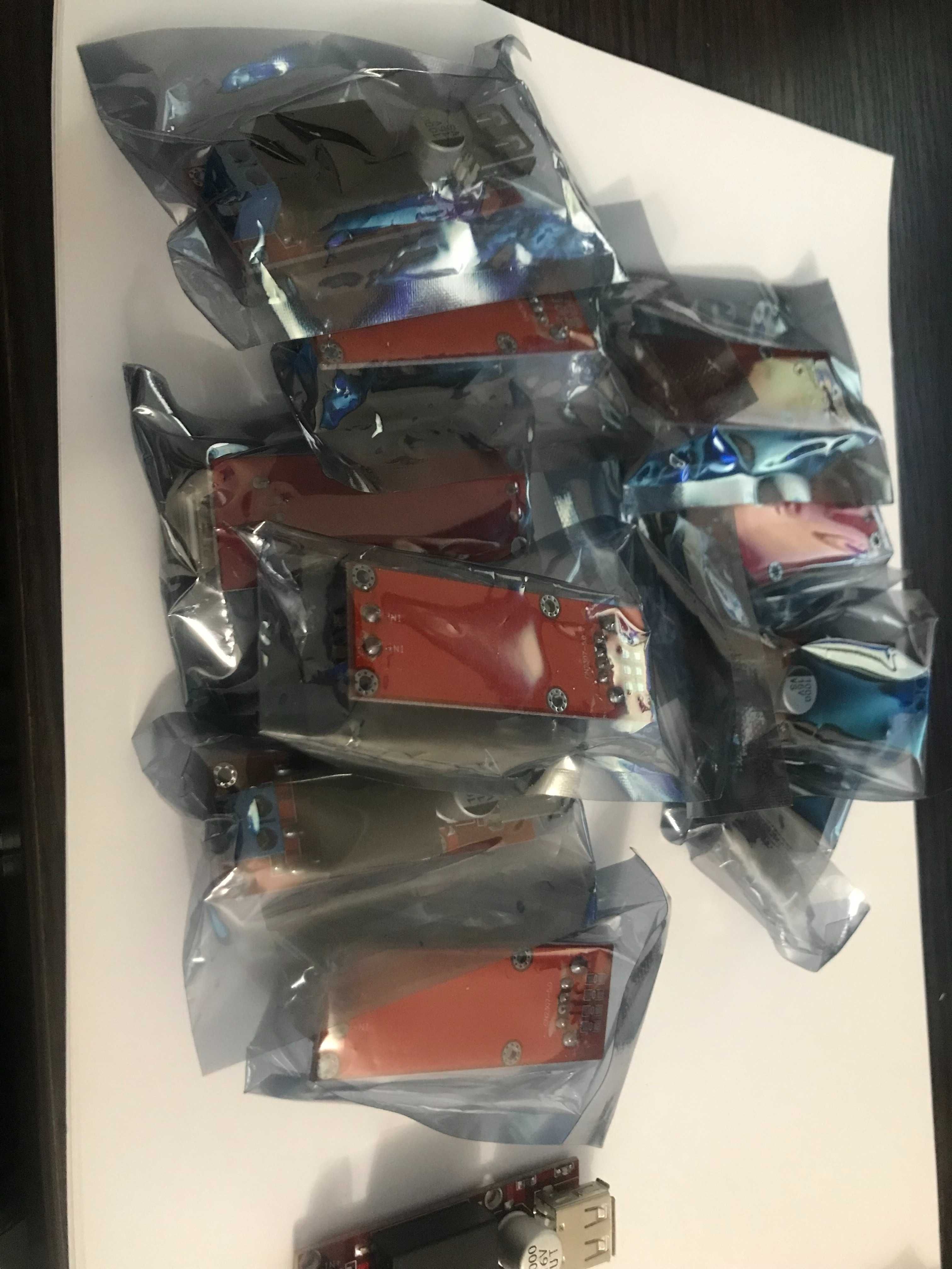DC-DC Преобразователь понижающий DC 7-24V / USB 5V 3A (KIS-3R33S)