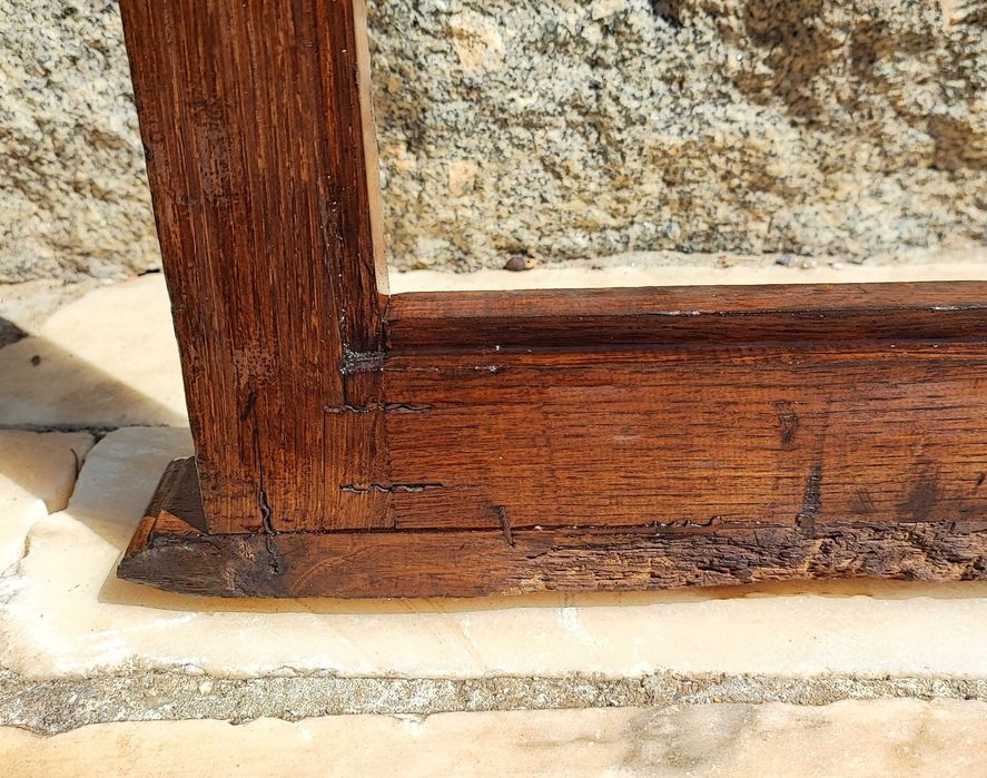 Moldura em madeira para espelho antigo