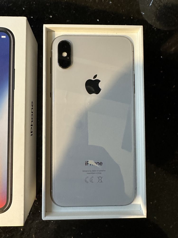 iPhone X silver 64gb