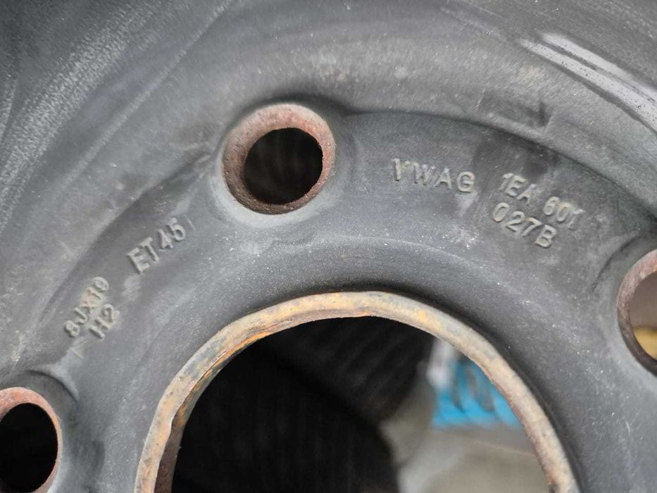 Комплект Зима Audi Q4 Q5 E-Tron VW ID4 ID5 235/55R19 Bridgestone LM005