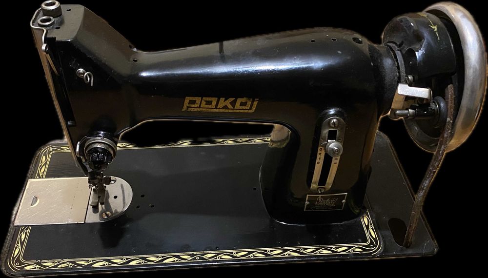 Zabytkowe maszyny do szycia- "SINGER" oraz "POKÓJ"