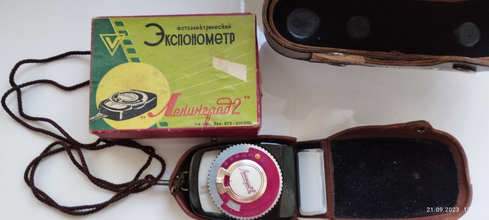 Продаю экспонометр к фотоаппарату Фед 2.