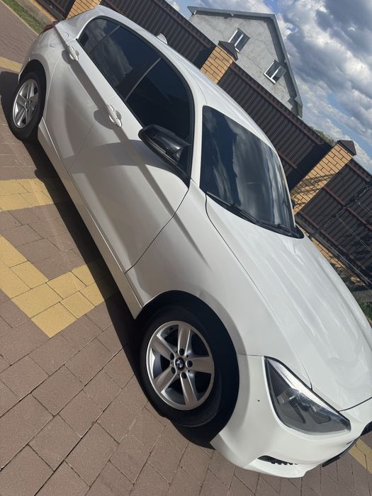 BMW 1 Series 116D 2012, 2.0 дизель, автомат