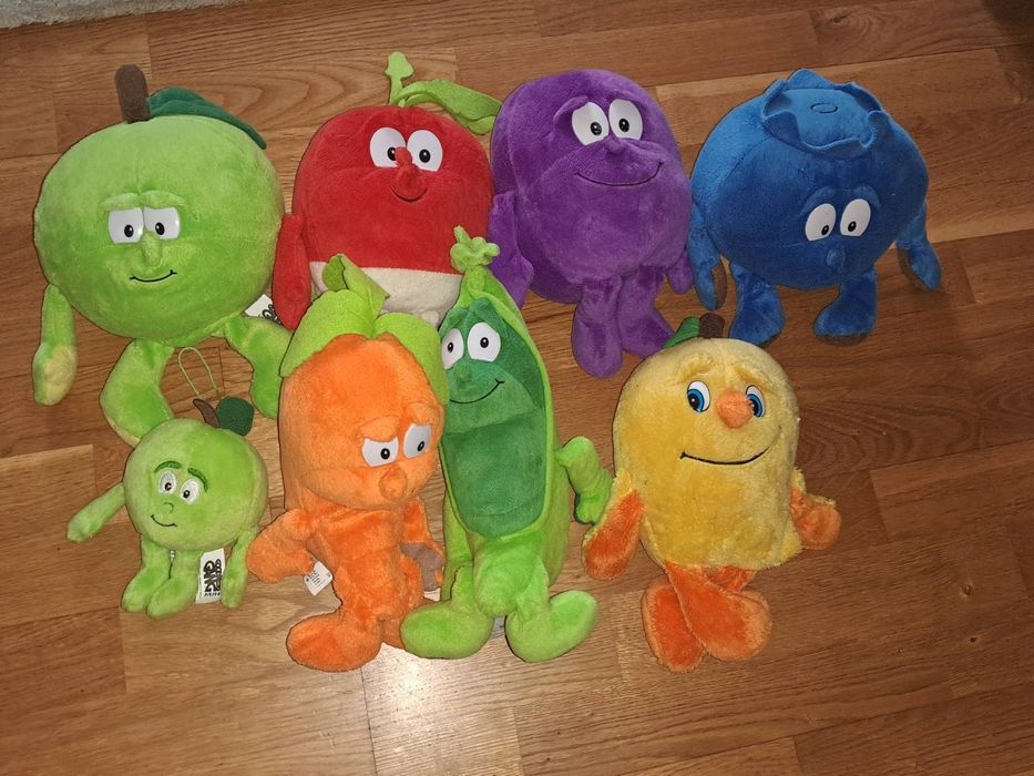 М'які іграшки овочі-фрукти