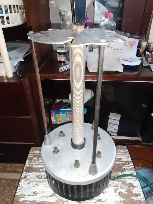 Электрошашлычница