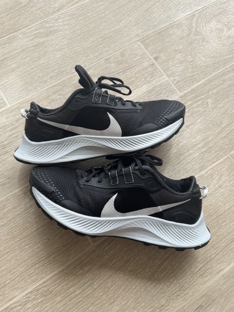 Кросівки(красовки) nike react trail