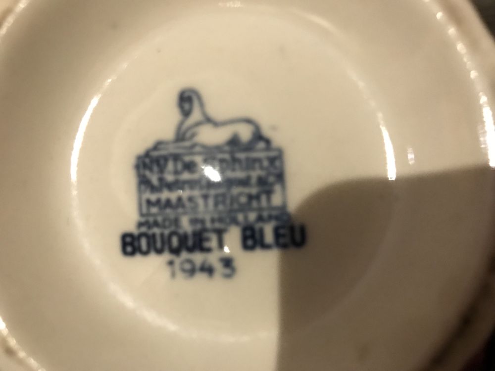 Mlecznik z 1943 roku Bouquet Bleu
