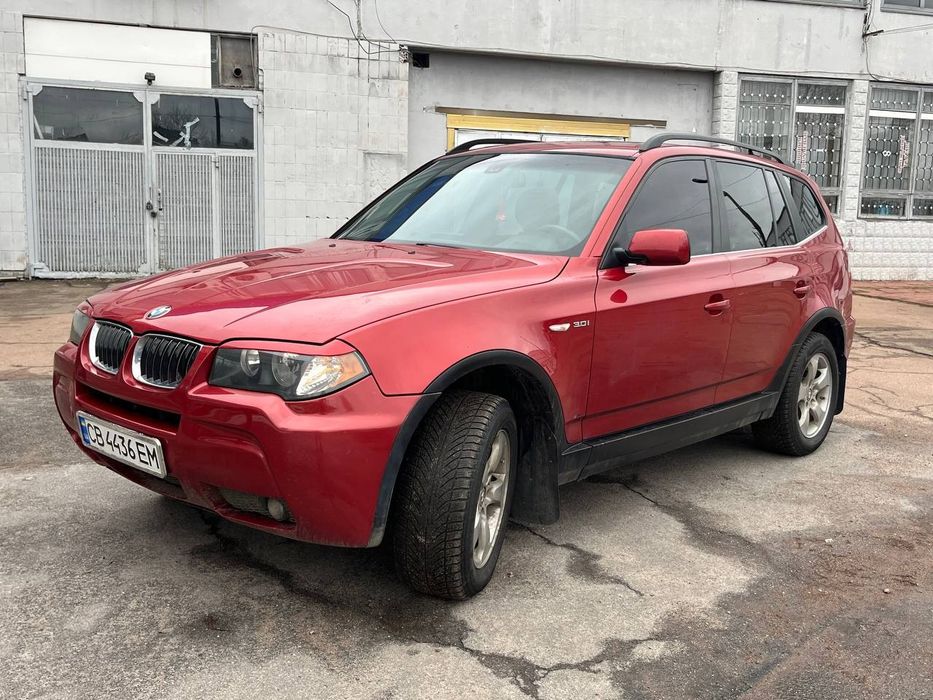 Продам BMW x3 e83