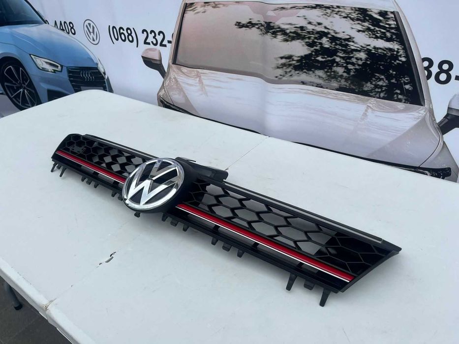 Б/У Решетка vw golf vii 7 gti 5g 5g0 12-16 оригинал 5G0853653
