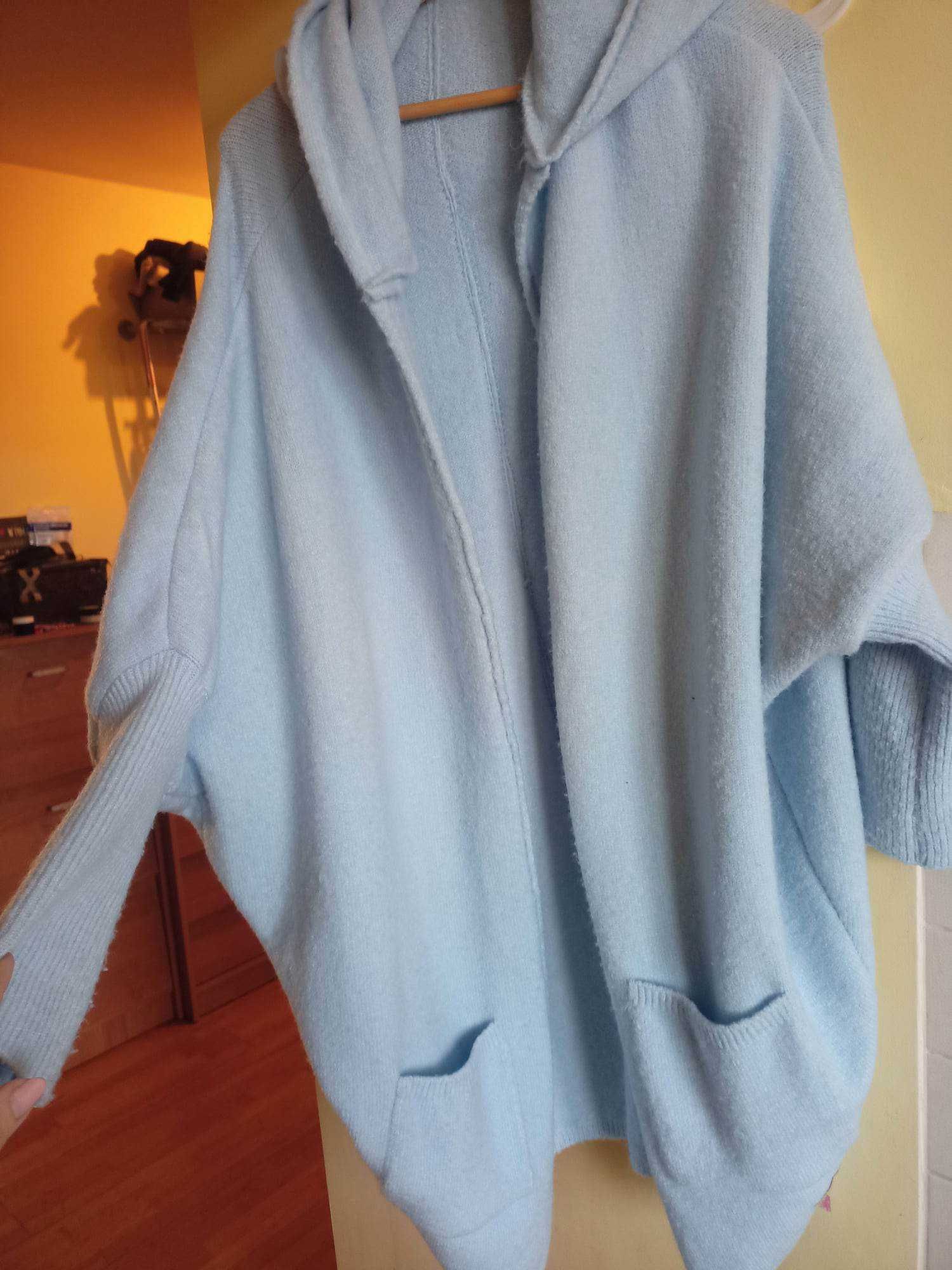 Sweter kardigan mięciutki błękit ciepły modny