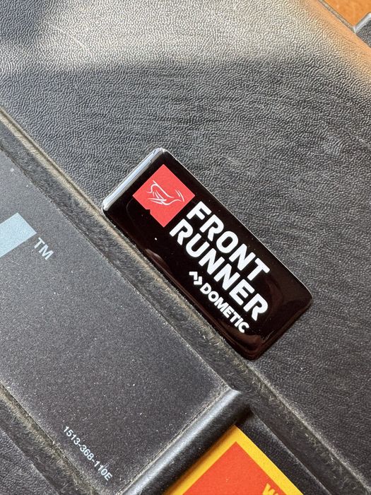 Front Runner Autocolante 3D