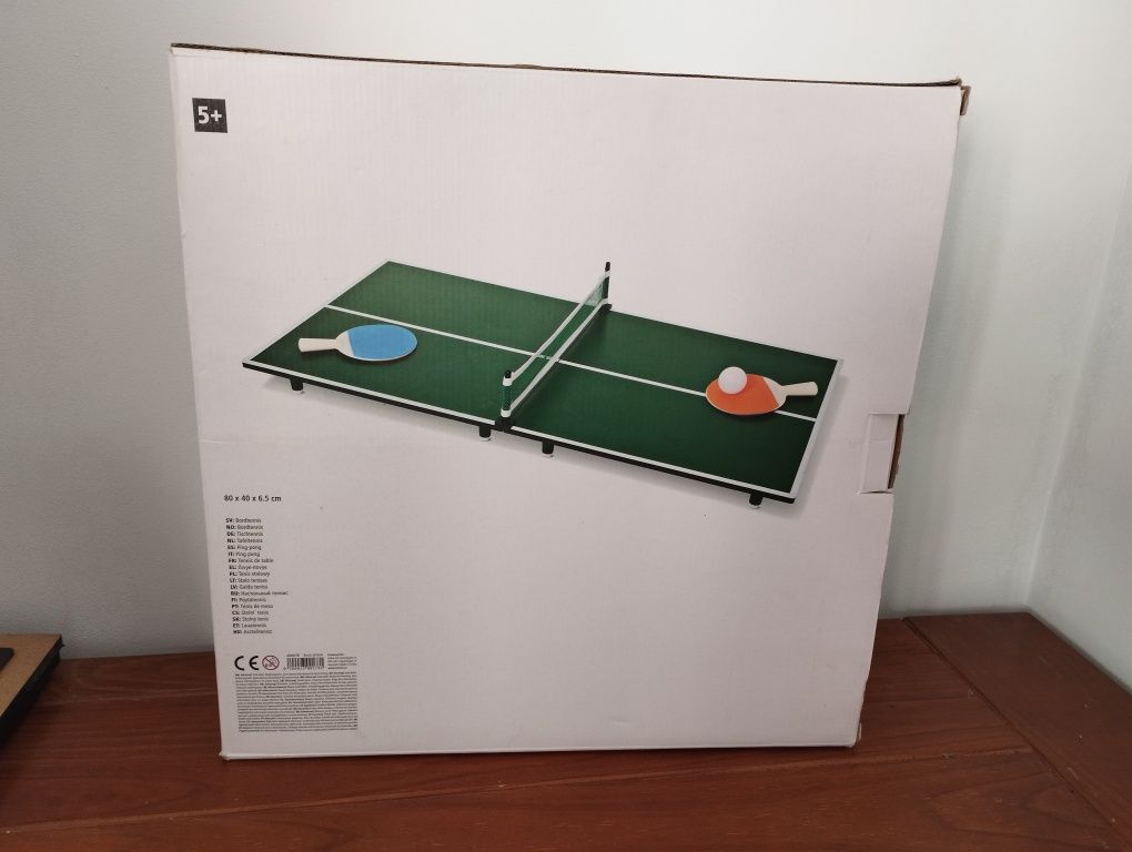 Mesa de ping pong pequena (como nova)