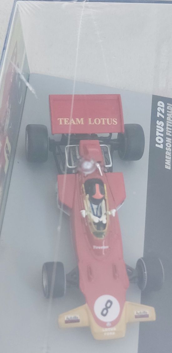 bolid F1 Lotus 72D Fittipaldi #8 1971