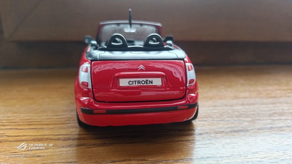 Model 1/24 - Citroen C3 Prulier Bburago