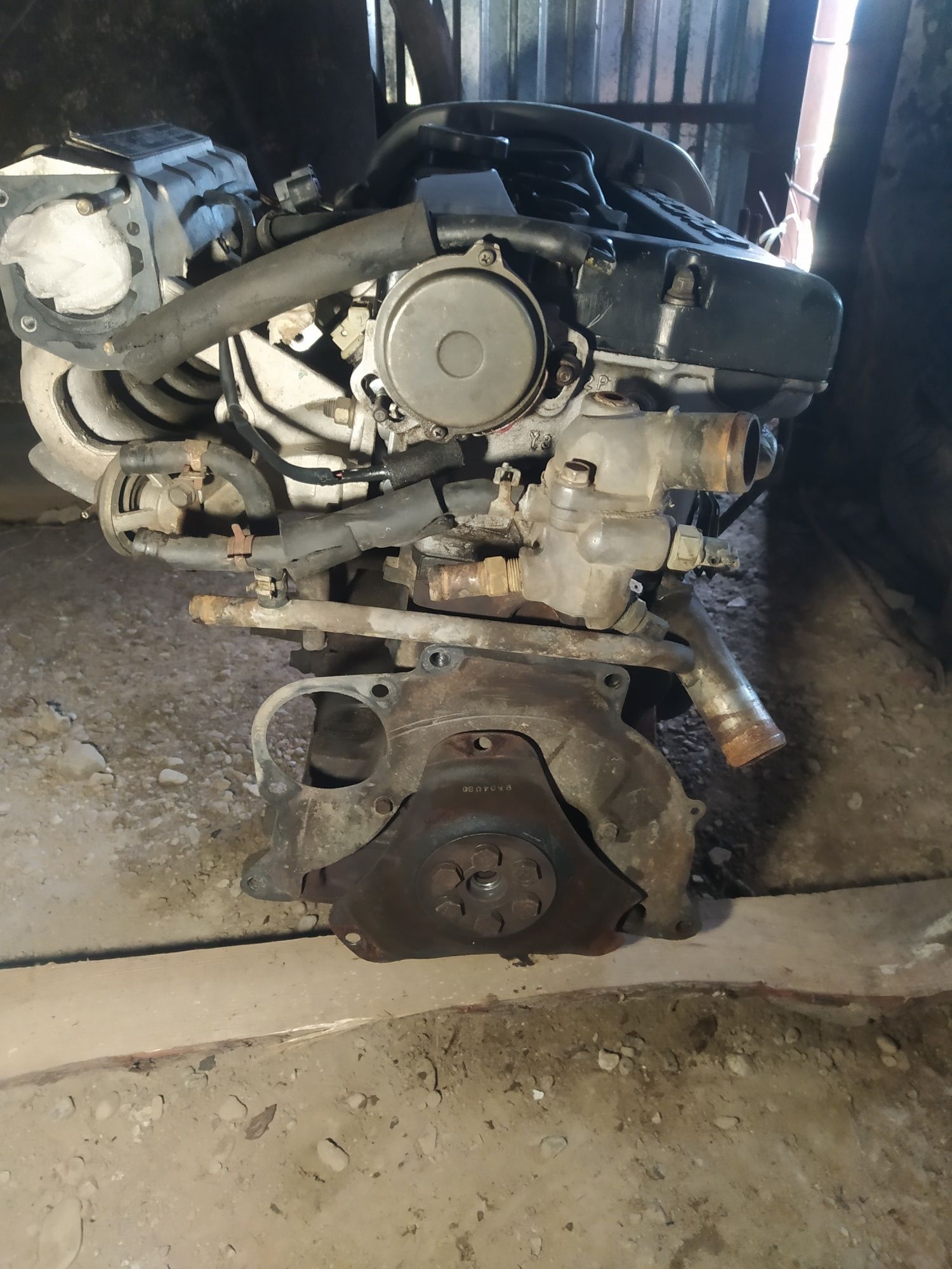 Запчастини до двигуна Hyundai Sonata Y3  2.0 DOHC 16 VALVE G4CP