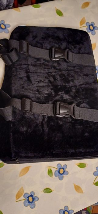 Poduszka lędźwiową podpierająca plecy