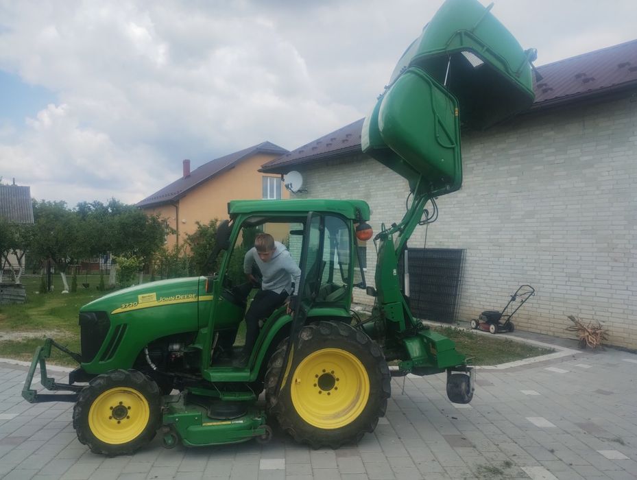 Трактор john deere