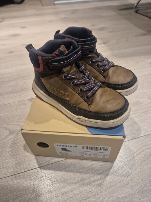 Buty chłopięce za kostkę Mayoral