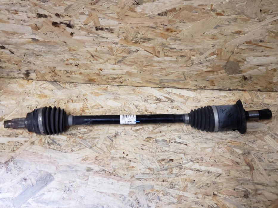 Полуось задняя левая BMW F30 2012-2019  33207609351 разборка