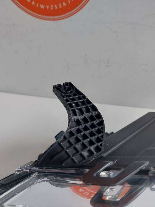 Lampa przednia prawa lewa Ford Transit Custom 12-18 Komplet