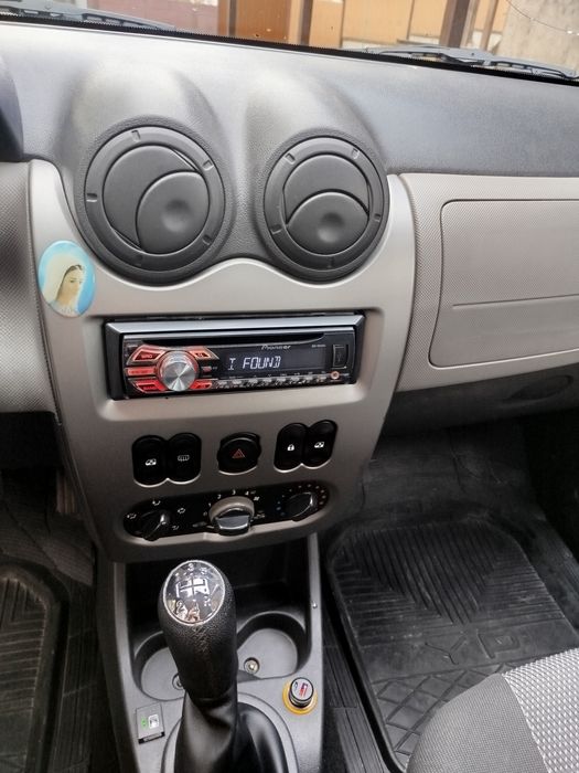 Дачія в хорошому стані