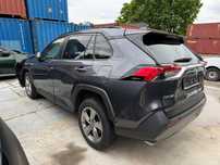 Toyota RAV4 Hybryda 2.5, Niski przebieg