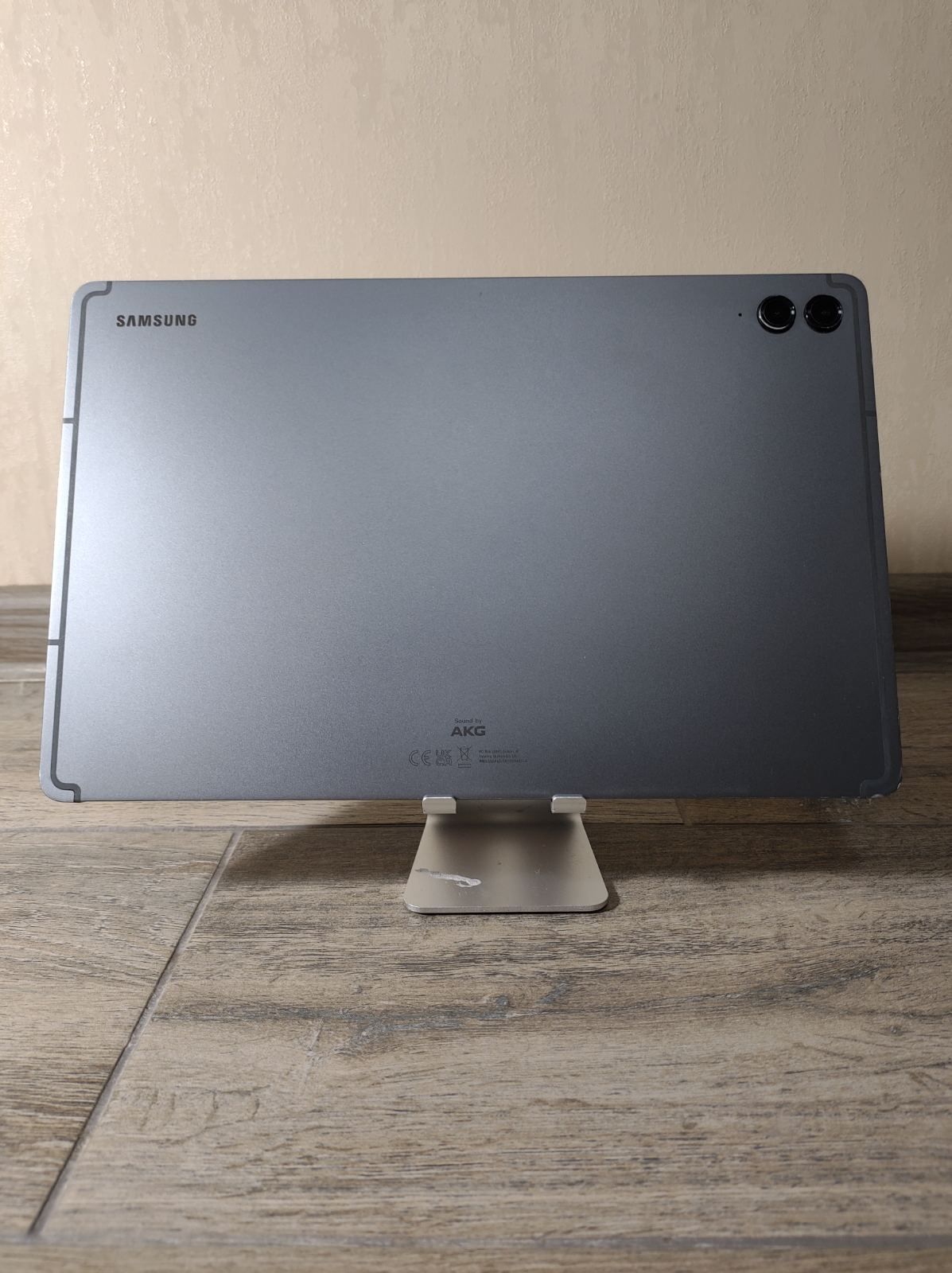 Samsung Galaxy Tab S9 FE Plus SM-X610 8/128