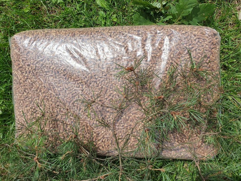 Pellet KAROŃ Igła Olczyk Lava Allaska Forest sosna dąb PRODUCENT