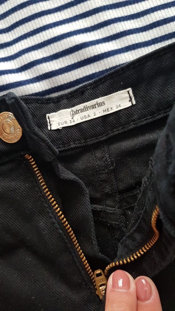 Spodenki wysoki stan stradivarius rozm. 34