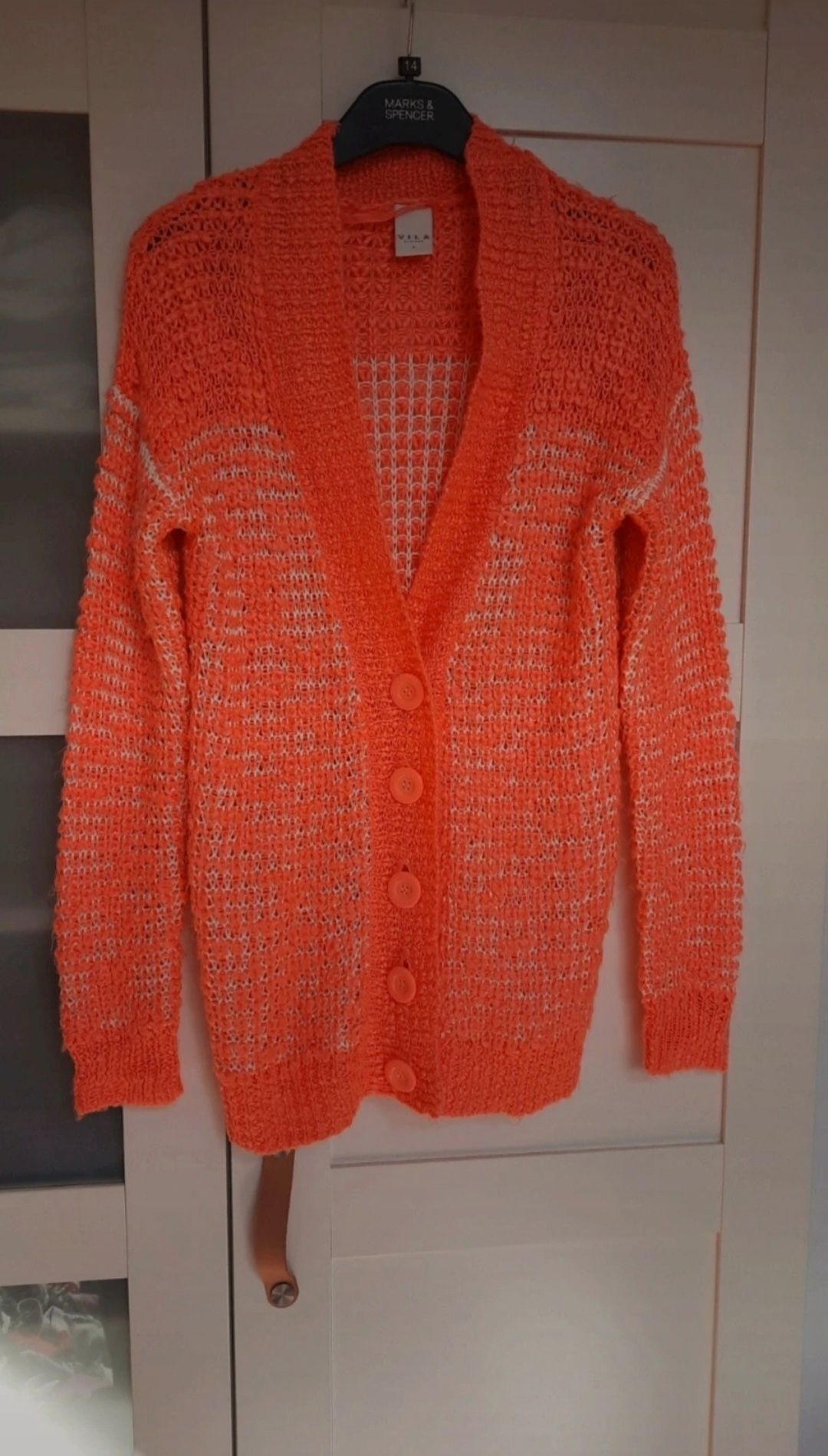 Pomarańczowy sweter Vila