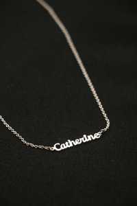 Colar com Nome "Catherine"