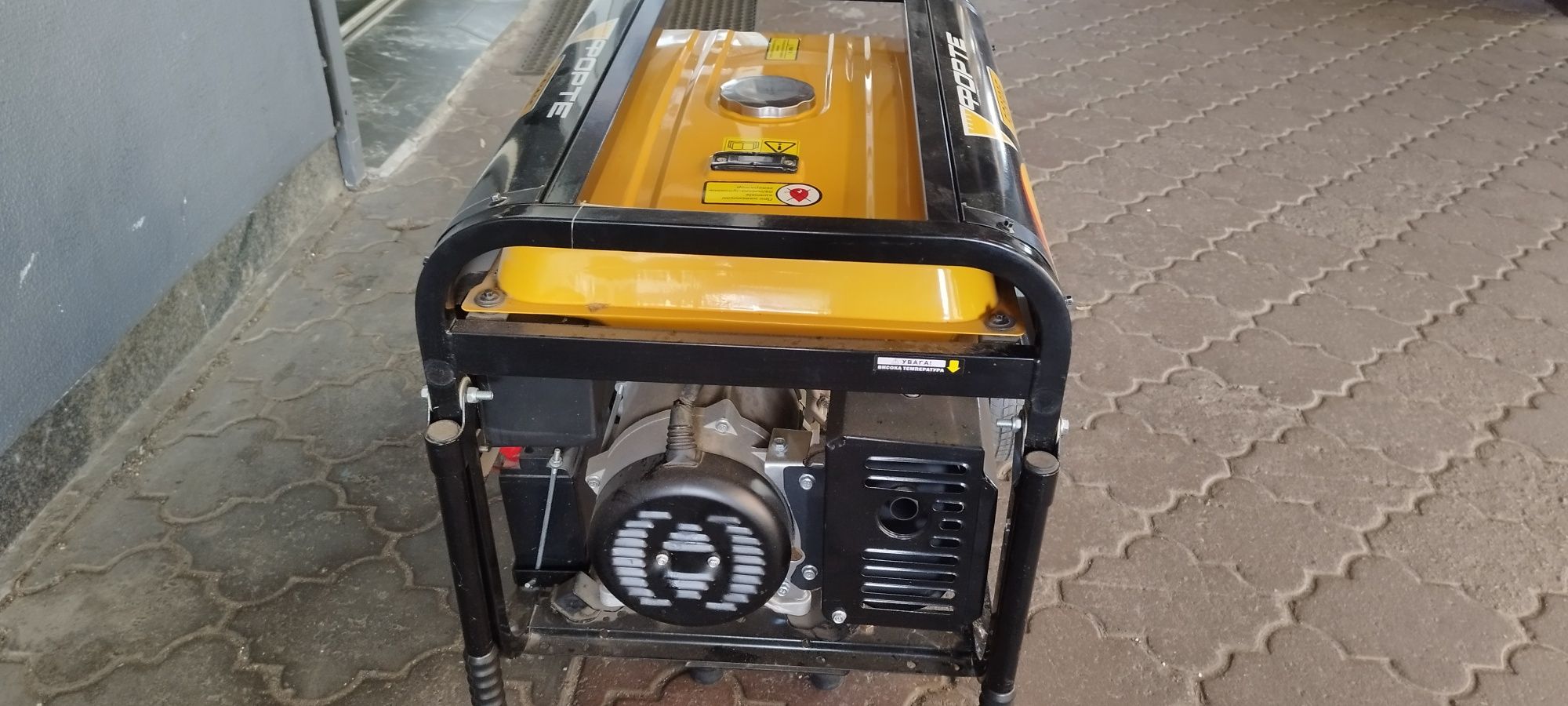 Генератор ForteFG6500E
