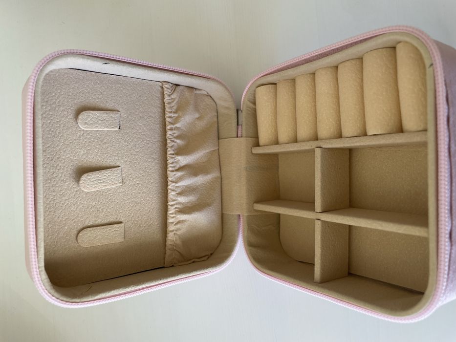 Guarda joias de viagem