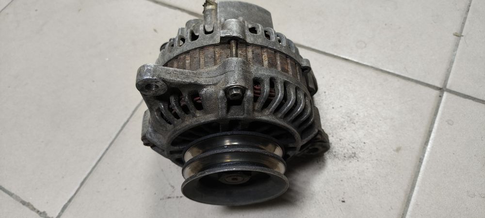 Продам генератор авто Мицубиси