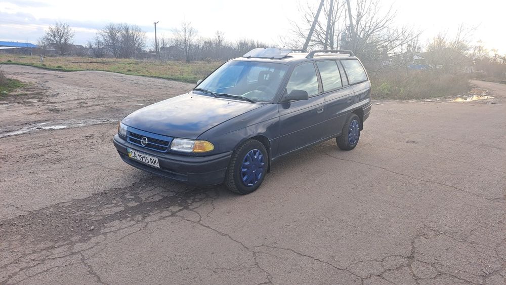 Хороша економна тепла 1.6клапанна гур паркторнік