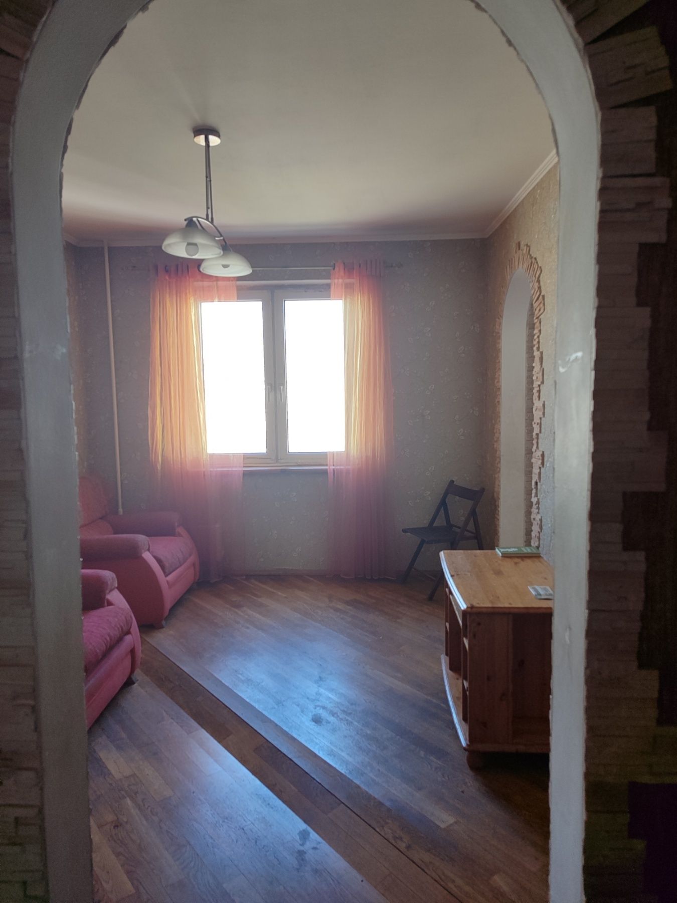 Без%. ПОЗНЯКИ. Продаж 3-ї квартири. 76,5 кв.м. Вул. Анни Ахматової 19.