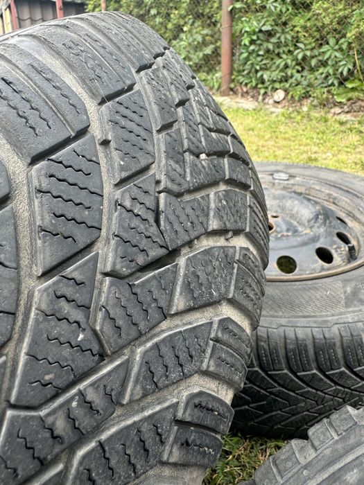 Stalowe kola zimowe 195/65 R15 Continental
